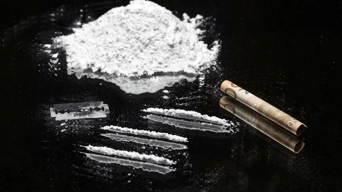 Symbolbild Drogen Foto:xC.xHardtx/xFuturexImage
Symbol image Drugs Photo XC xHardtx xFuturexImage
