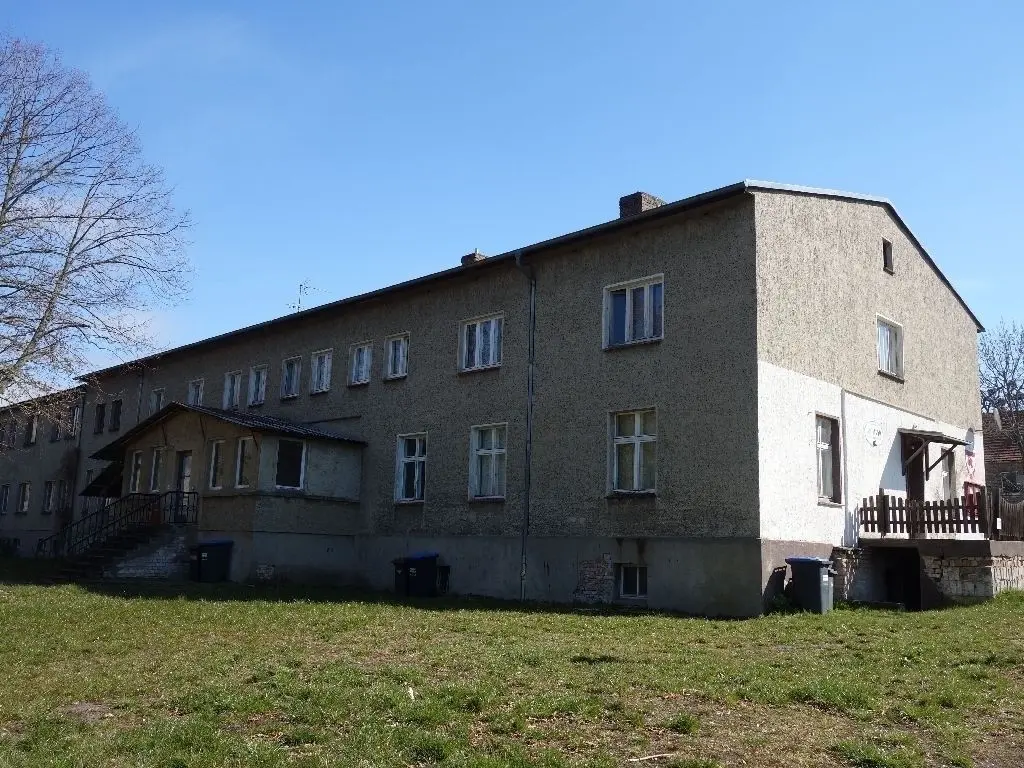 Das ehemalige Gutshaus in Buchow-Karpzow entspricht nicht so ganz dem üblichen Bild eines Gutshauses.
