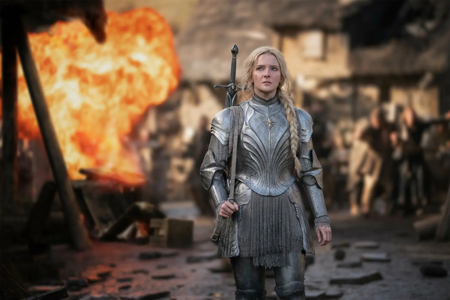 Morfydd Clark ist die neue Galadriel in der Serie "Herr der Ringe: Die Ringe der Macht".