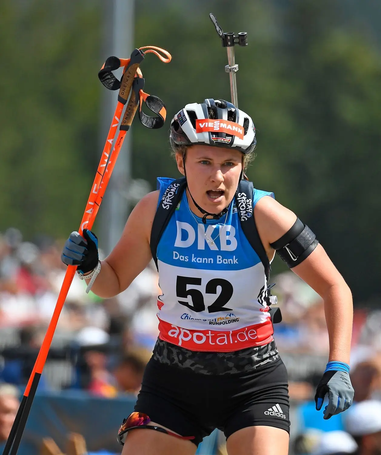 Solider Auftakt für Janina Hettich.