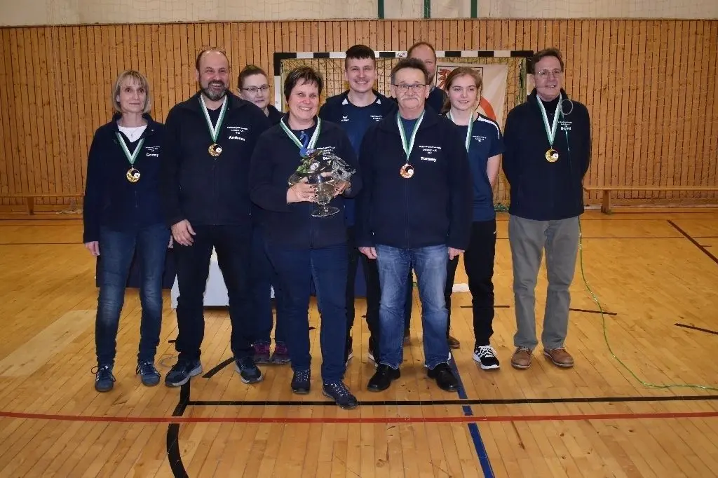 Die Schützen des PSV Leipzig durften als Sieger den Glaspokal mit in die sächsische Heimat nehmen.Fotos: privat