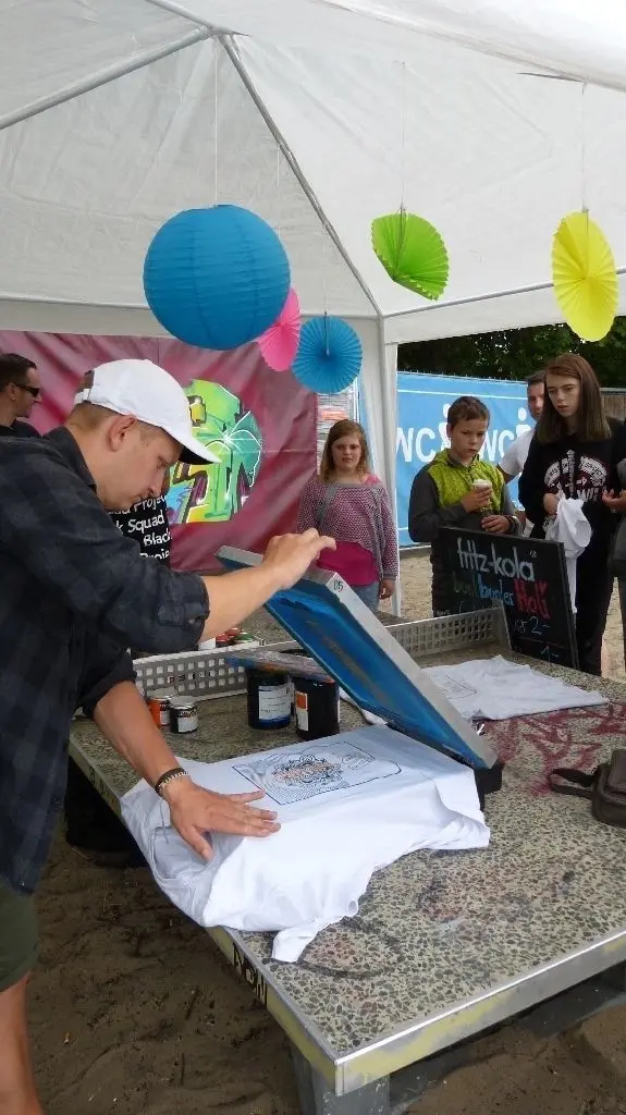 Bei Julian Zacharias von "artbox" konnten sich die Besucher ihr persönliches Erinnerungsstück mitnehmen.