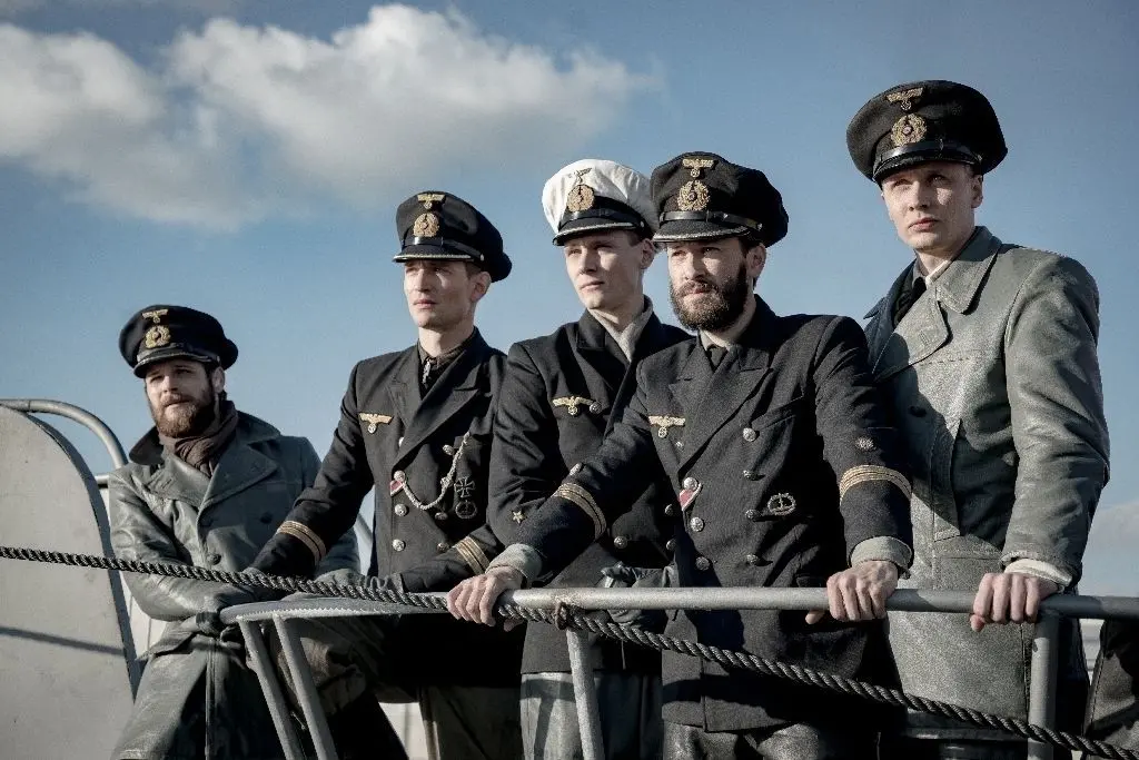 Der Film erzählt die Geschichte einer jungen U-Boot-Besatzung auf Mission in feindlichen Gewässern.