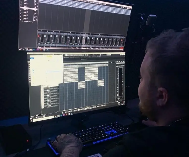 Am Arbeiten: Dustin Siegel will sich mit "KeepTimeStudio" in verschiedenen Genres ausprobieren.