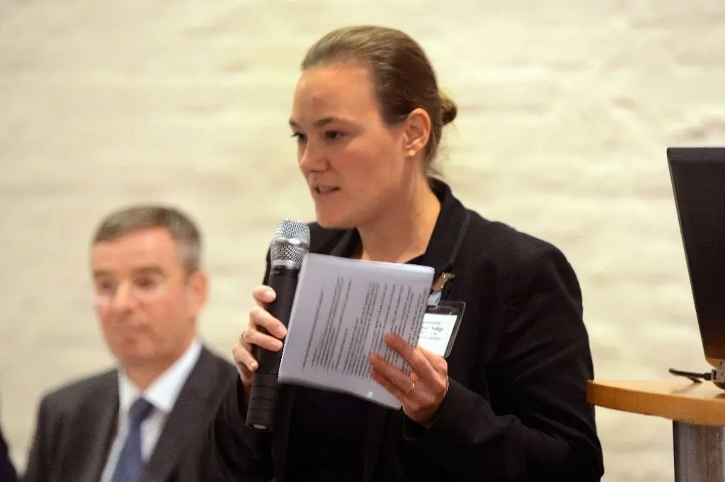 Willkommen: Evelyn Woitge, Geschäftsführerin der Notarkammer Brandenburg, begrüßt die MOZ-Leser im Ofenhaus.