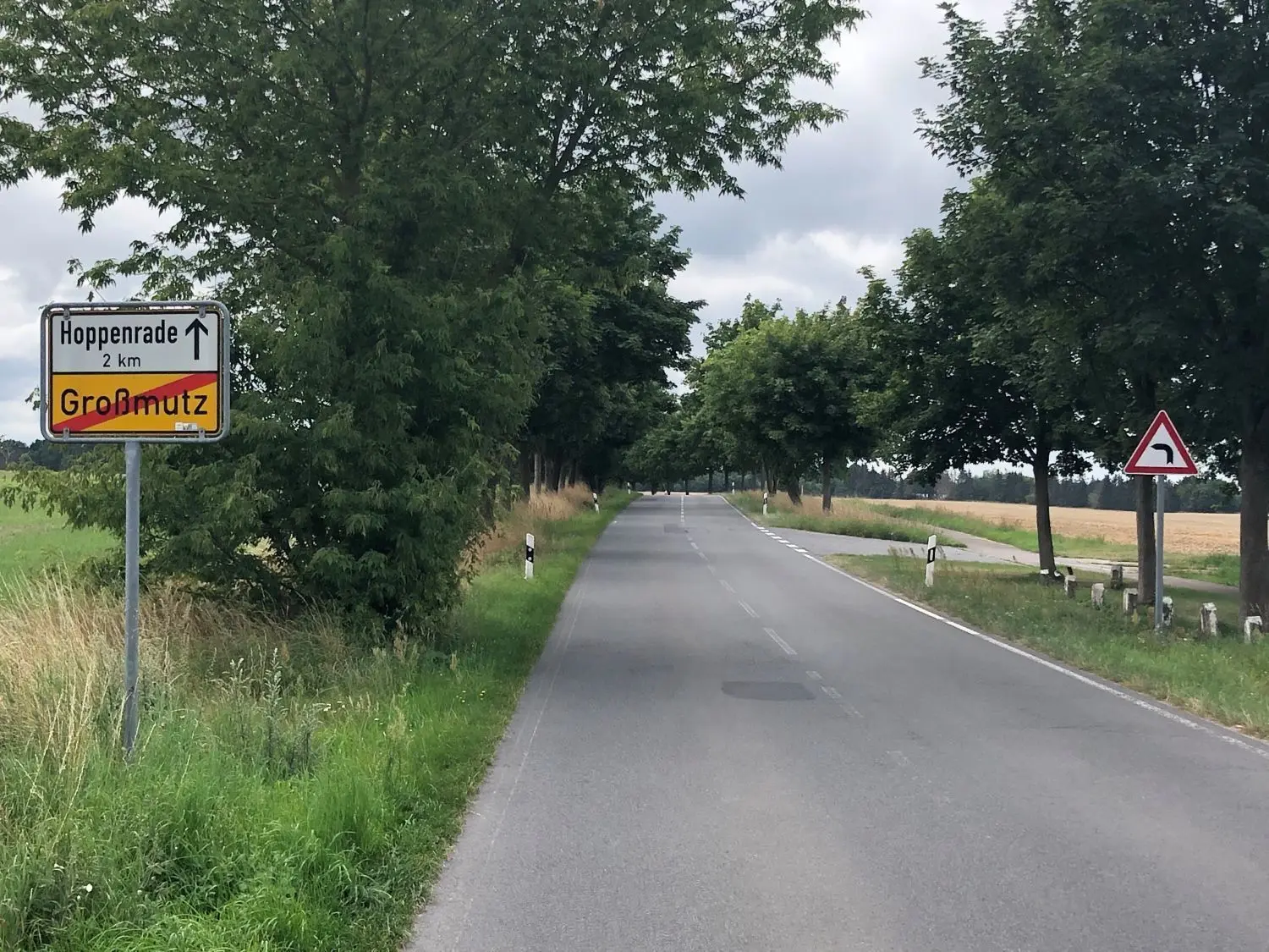 Es bleibt erst einmal so wie es ist. Die Ortsverbindung von Großmutz nach Hoppenrade wird dieses Jahr nicht mehr saniert.