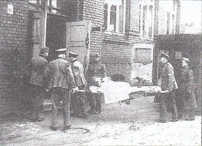 Als Lazarett für verwundete Wehrmachtssoldaten hatte man die Schule in der Kurstraße umfunktioniert.