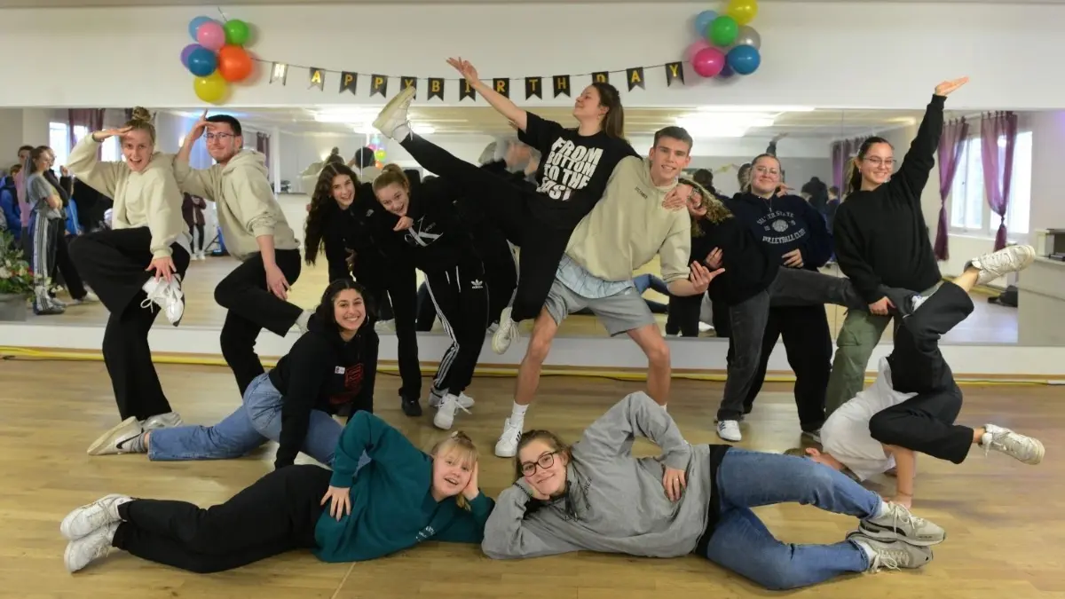 Eastside-Fun-Crew Tag der offenen Tuer zum 26.Geburtstag der Eastside-Fun-Crew. am 28.01.2023
Tag der offenen Tuer zum 26.Geburtstag der Eastside-Fun-Crew. am 28.01.2023