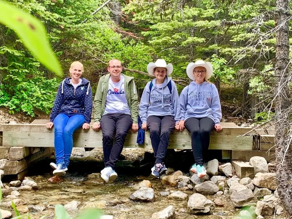 Die Mitglieder des Fanfarenzugs Strausberg genießen nach ihren Auftritten in Calgary die Landschaft Kanadas.