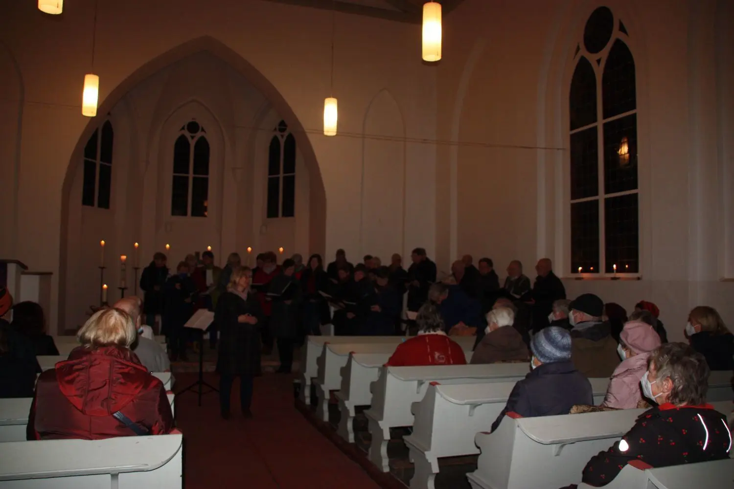 Friedenskonzert der Uckermärkischen Musik-- und Kunstschule mit dem Chor und Bläserendelble in der Martinskirche.