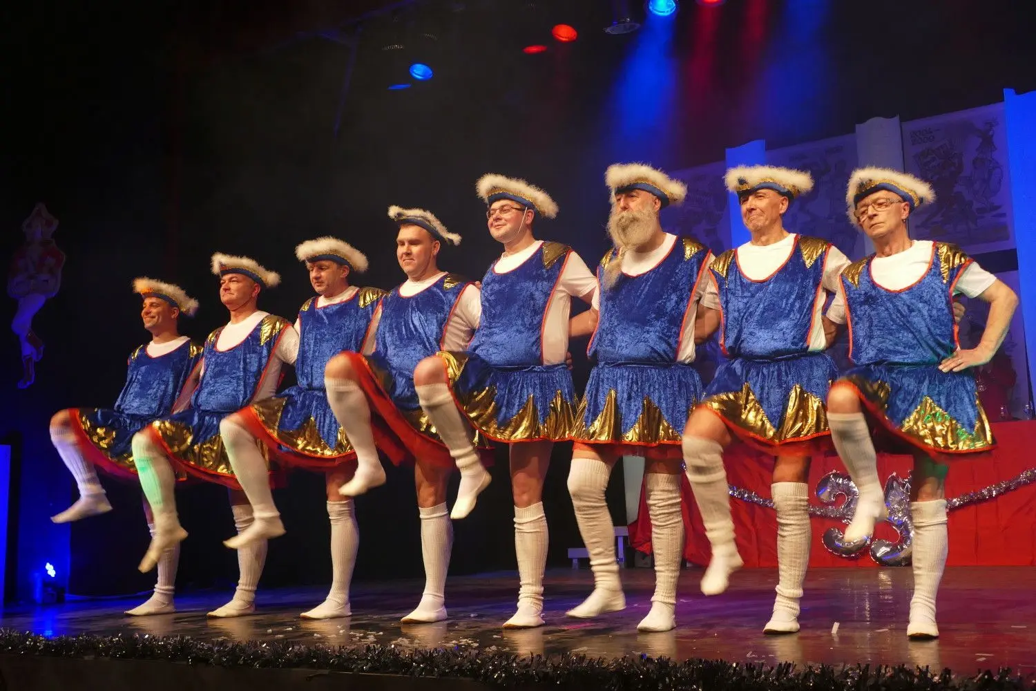 Auch größere Veranstaltungen wie ein Karneval können nur mit Vorzeigen eines Impfzertifikats oder eines Corona-Tests besucht werden.