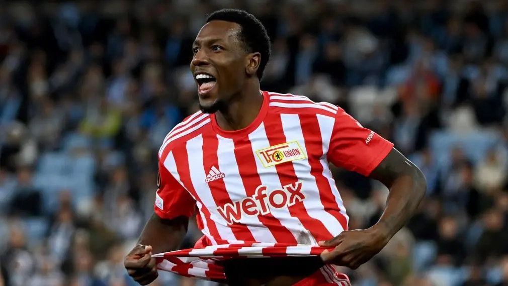 Sheraldo Becker hat seine Torflaute beendet. Nach fast fünf Monaten ohne Treffer in der Fußball-Bundesliga hat der Angreifer für den 1. FC Union Berlin wieder getroffen. Am Dienstag treten die Eisernen im Viertelfinale des DFB-Pokals bei Eintracht Frankfurt an.