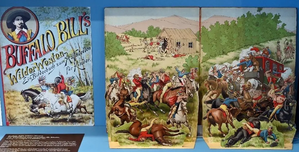 Farbknaller zum Aufstellen: "Buffalo Bill‘s Wilder Westen" (1891) ist längst nicht das älteste Buch in der Schau. Bilderbücher aus 300 Jahren - witzig, anrührend, wertvoll. Die zeigt ein neues Museum im Havelland.