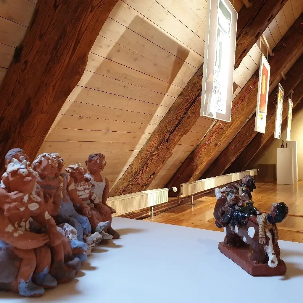 Einblick in die Jubiläumsausstellung "Plan P".