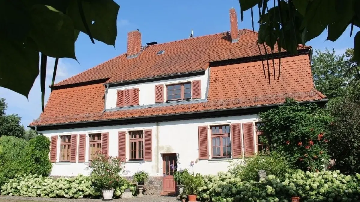 Ab sofort wieder geöffnet: das Chamisso-Museum
Chamisso-Museum/Musenhof in Kunersdorf, Ansicht vom Sommer 2018