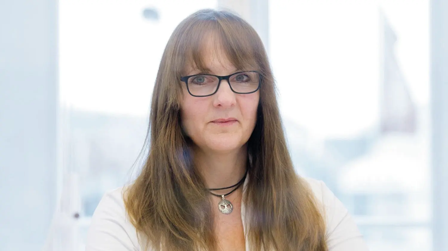 Brandenburgs Finanzministerin Katrin Lange (SPD) hat sich lange dagegen gewehrt, ein Landeshilfspaket aufzulegen, bevor Klarheit besteht, was vom Bund kommt. Jetzt prescht Brandenburg doch vor.