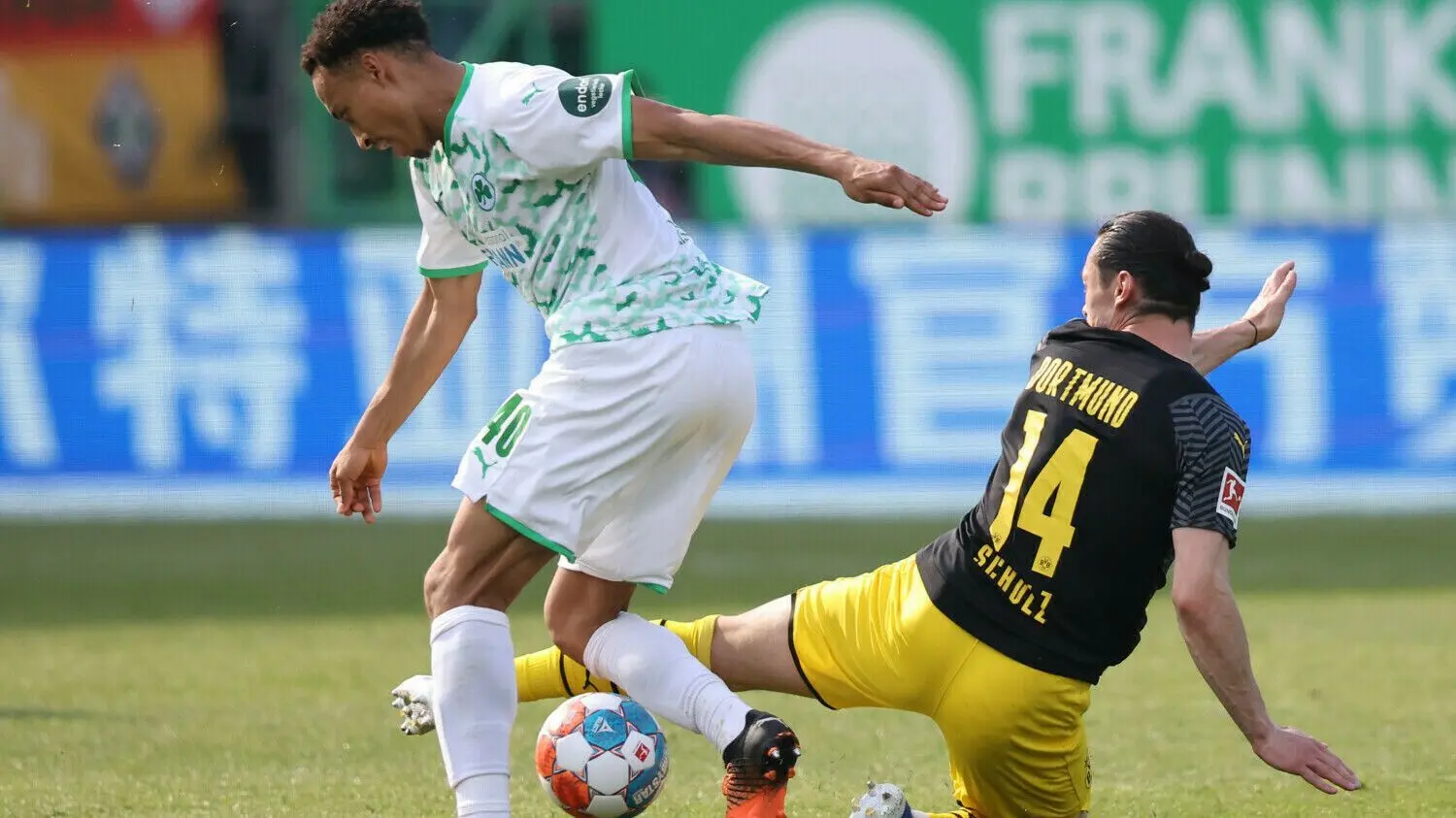 Jamie Leweling (l.) wechselt von der SpVgg Greuther Fürth zu Union Berlin.
