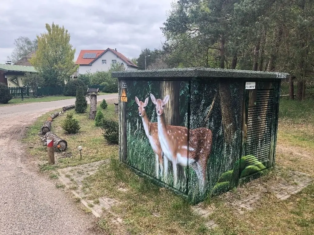 Dank des Engagements von Doris Pachal sieht der Ort wieder einladend aus. Radfahrer machen oft Rast.