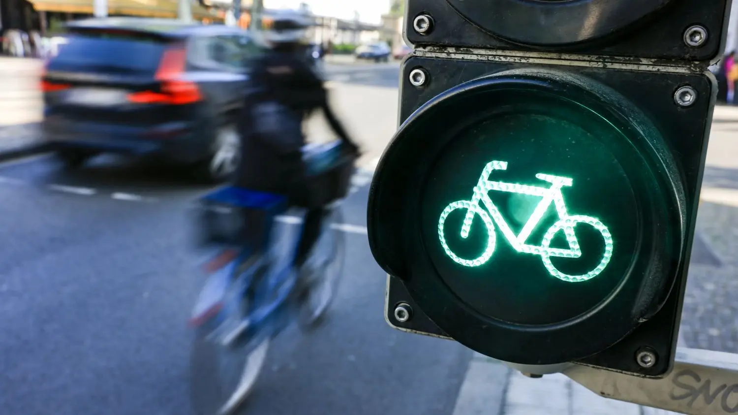 Vorfahrt fürs Rad in den S-Bahn-Gemeinden? Grundsätzlich nicht, aber als Alternative zum Auto soll das Fahrrad (Symbolbild) künftig mehr Beachtung finden. Nur wann?