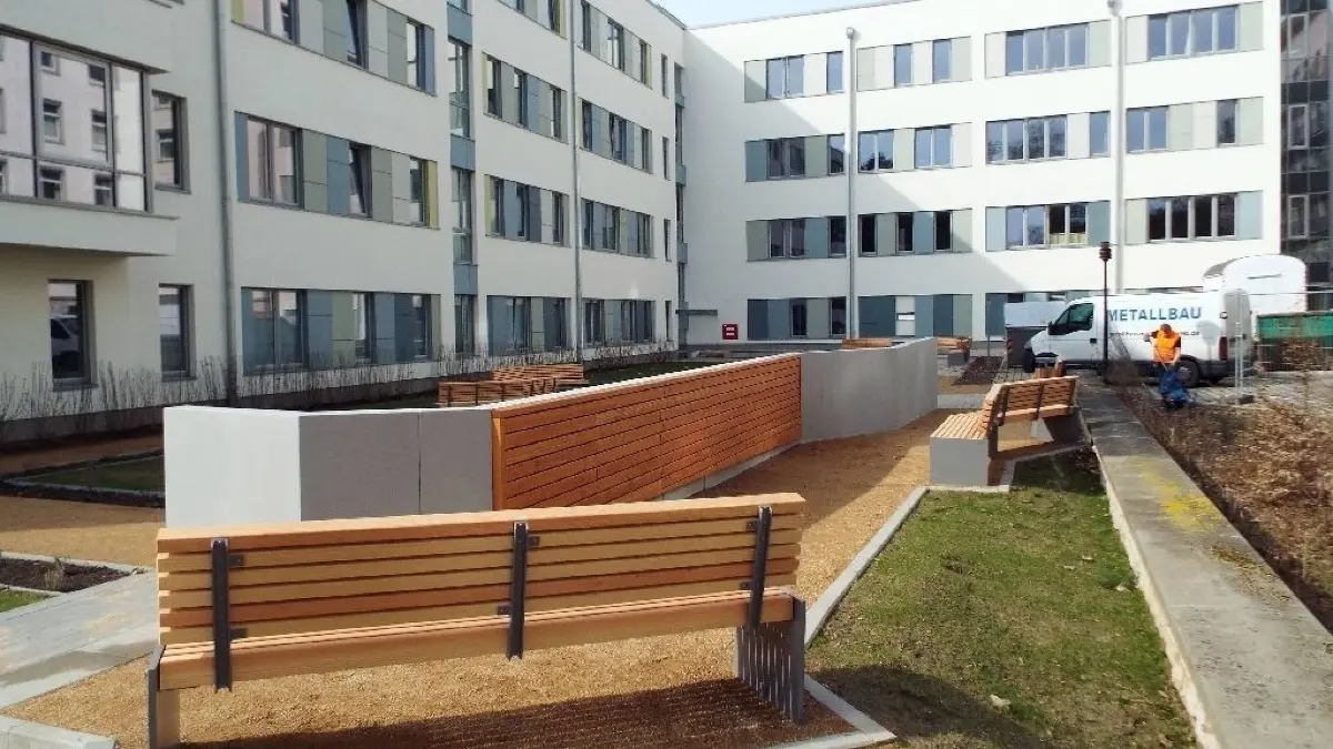 Die Krankenhäuser der Oberhavel Kliniken dürfen von Besuchern nicht mehr betreten werden. Die Abholung von Patienten wird über die Stationsleitungen geregelt.
Übergabe Neubau Bettenhaus Oberhavel Kliniken Standort Hennigsdorf 20 Millionen Euro zwei Jahre Bauzeit