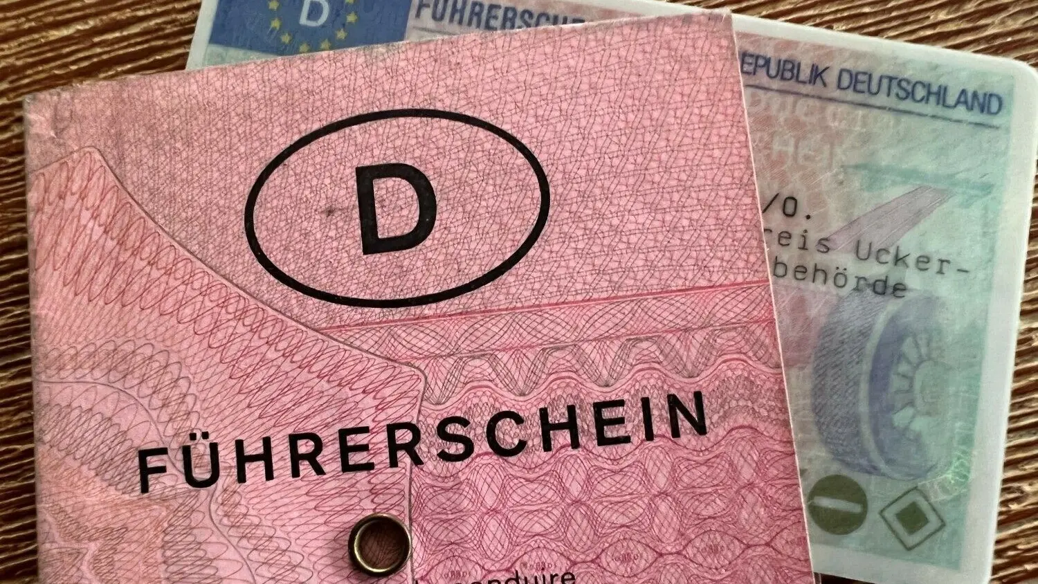Was Kostet Der Führerschein Umtausch Umtausch Führerschein 2023: Zwangsumtausch – darf ich den alten