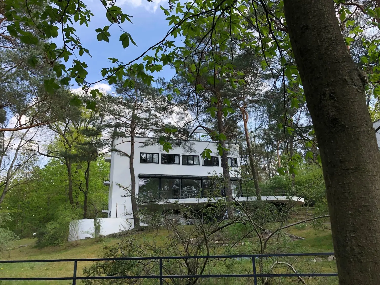 Ganz in Weiß: Haus am Rupenhorn