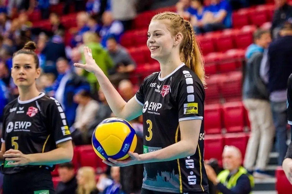 Natalie Wilczek spielt in Potsdam.
