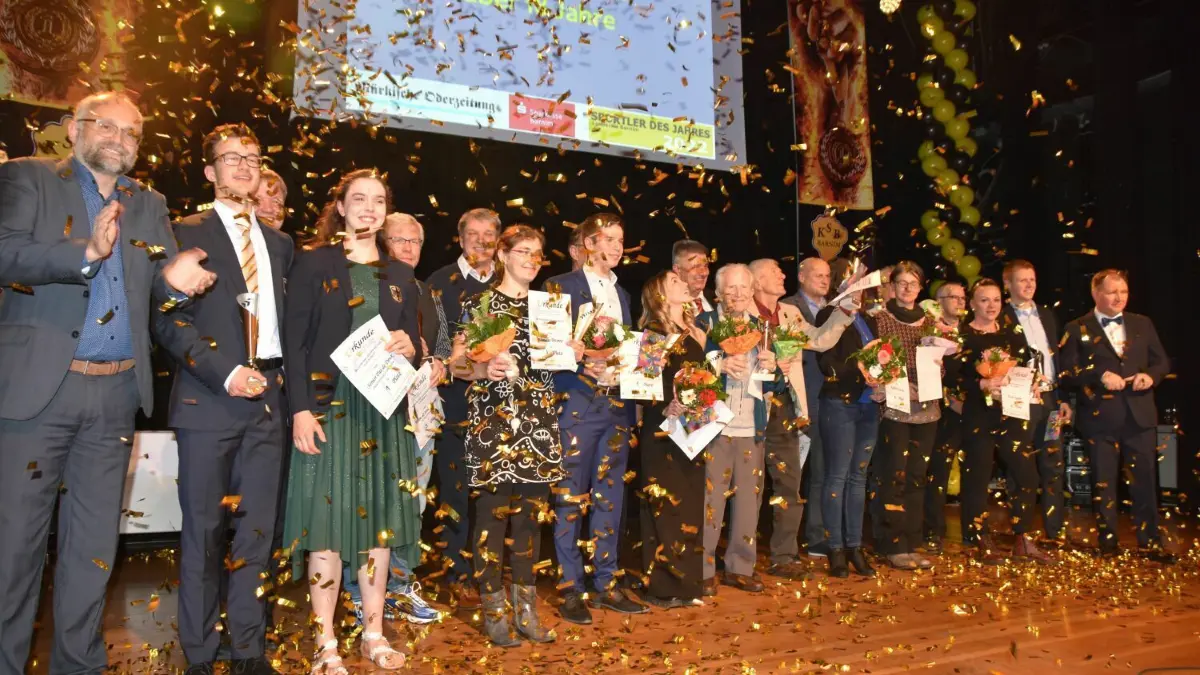 Die Sieger der Sportlerwahl im Barnim zwischen Bernau und Eberswalde am Abend der Sportgala im Haus Schwärzetal.
Sportgala KSB Barnim 25.11.2022
