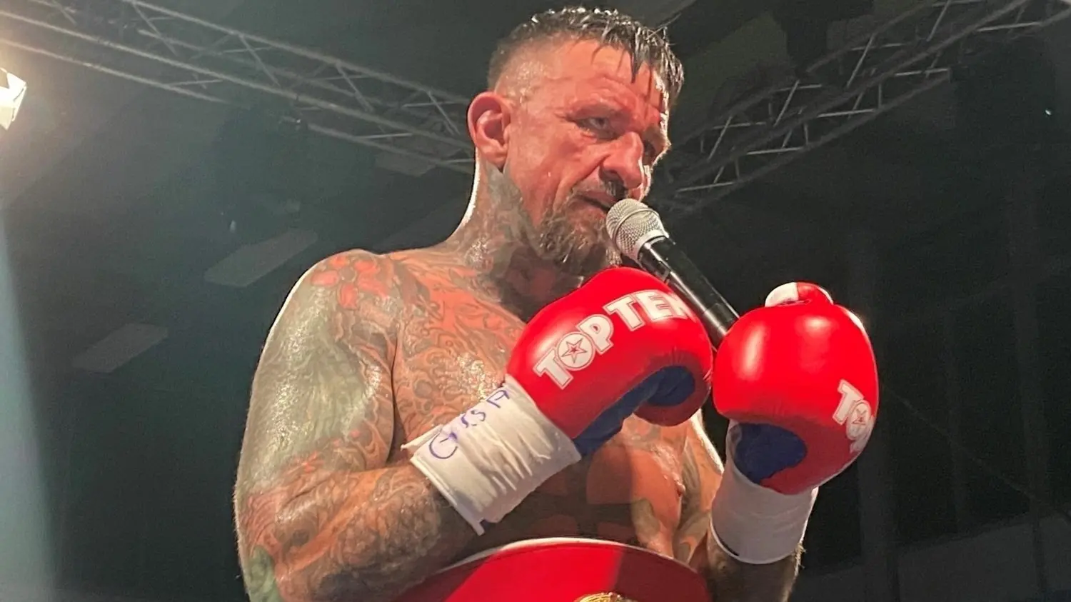 Boxen in Eisenhüttenstadt: Boxer René Hübner tritt von der Profi-Bühne ...