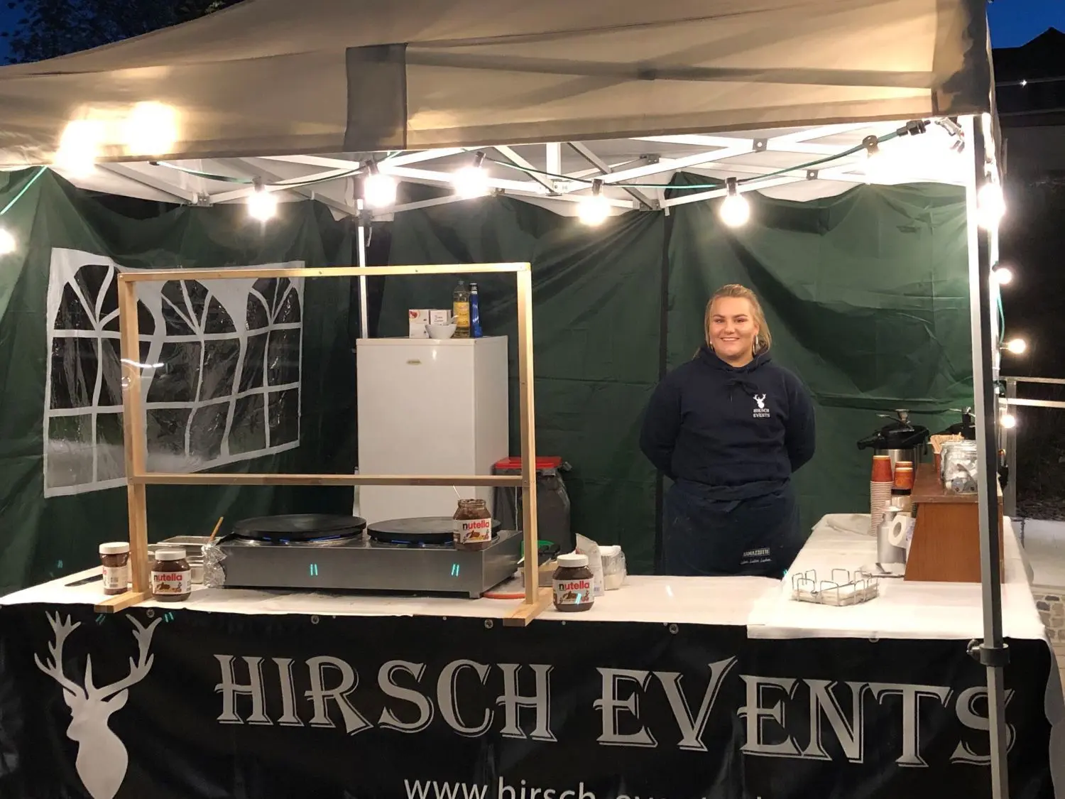 Für das Catering in süßer wie in deftiger Form sorgte an zwei Ständen das Team vom Borgsdorfer Gasthaus „Weißer Hirsch“.