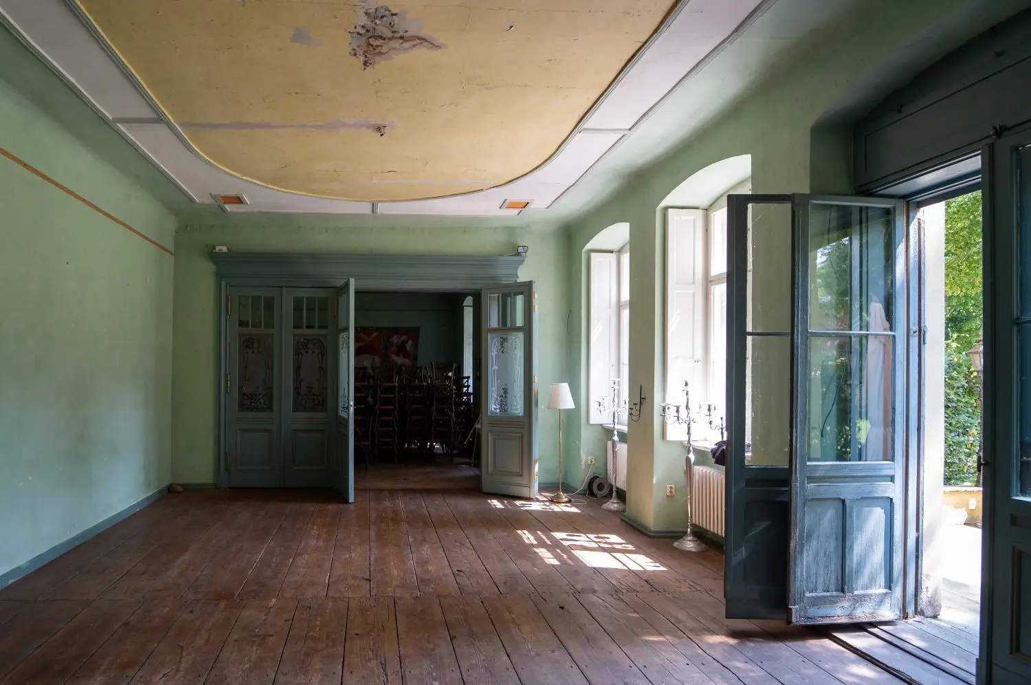 Der Gartensaal im Erdgeschoss wird regelmäßig für verschiende Veramnstaltungen genutzt.