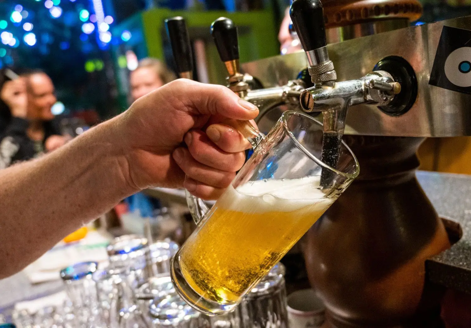 Was macht ein Bier besonders? Und wie kann man mehr Geschmack herausholen? Wissenswertes vom Experten Michael Busemann. (Symbolbild)