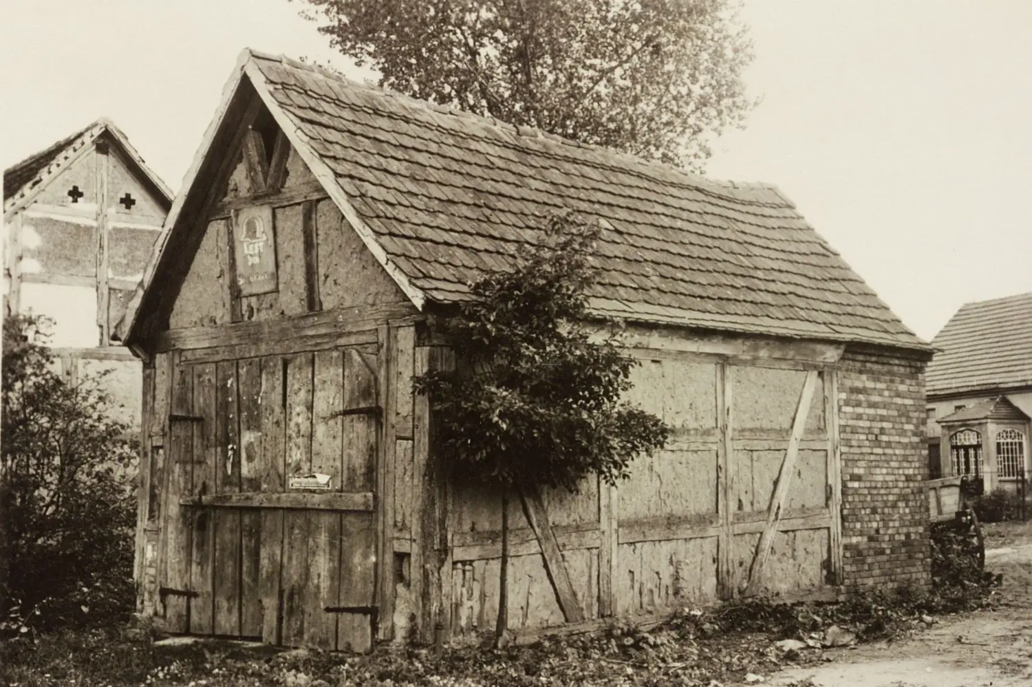 1934 war das Gerätehaus kaum mehr als ein einfacher Schuppen.