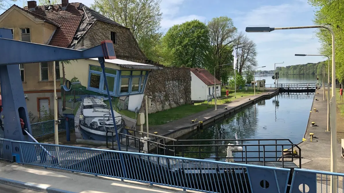 Einschränkungen befürchtet: die Woltersdorfer Schleuse
Woltersdorf, 11.5.2021 Die Woltersdorfer Schleuse