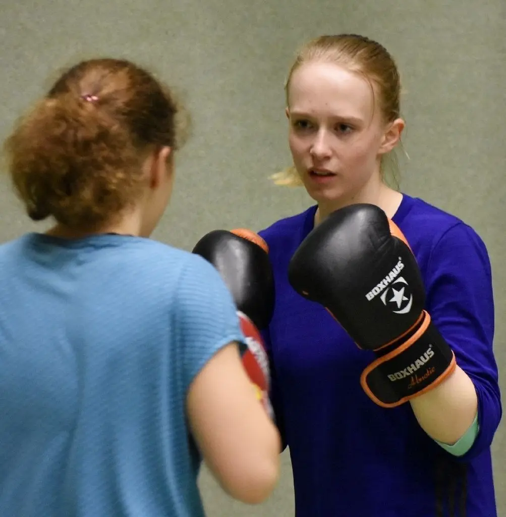 Verlor beim Debüt nach Punkten: Vanessa Pomorin bestritt nach zweijährigem Training ihren ersten Kampf.