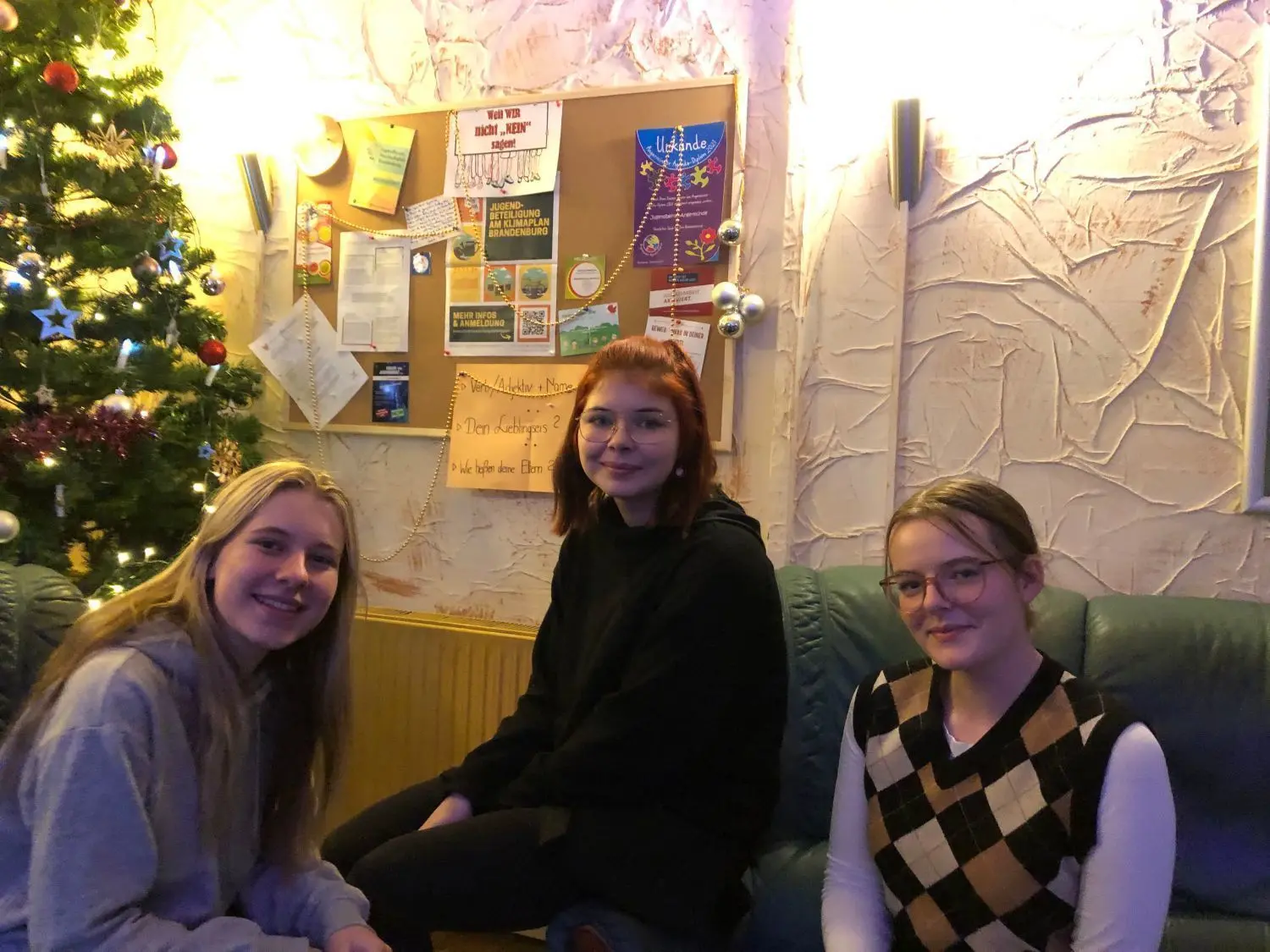 Engagiert: Maria Waligora, Janet Baumgart und Victoria Lenz wollen im Kinder- und Jugendbeirat Angermünde Ideen umsetzen.