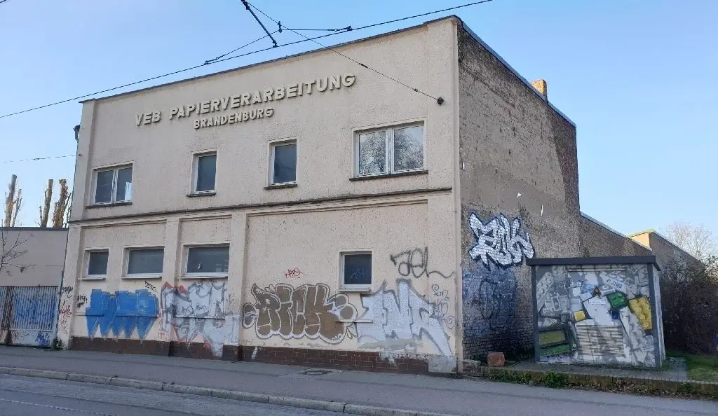 Not macht erfinderisch: In der Bauhofstraße lebt die Papierverarbeitung auf.