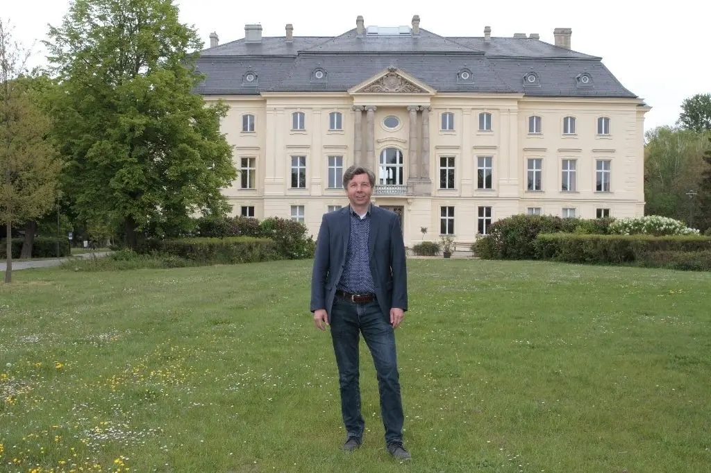 Darius Mueller Darius Mueller, Leiter des Bildungs- und Begegnungszentrums Schloss Trebnitz