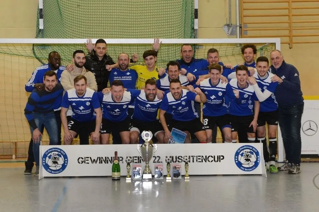 Wiedergutmachung geglückt: Gastgeber FSV Bernau sicherte sich nach toller Leistung den Sieg im Niederbarnim Masters.