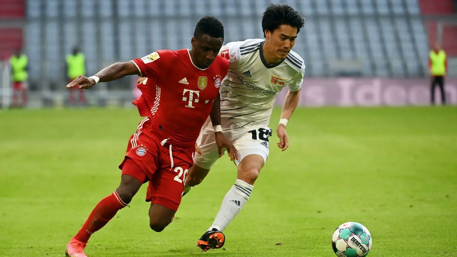 Union Berlin liegt auf Tabellenplatz 8 in der Fußball-Bundesliga. Am Freitag haben die Eisernen die Verpflichtung von Leihspieler Keita Endo (r.) bekanntgegeben.