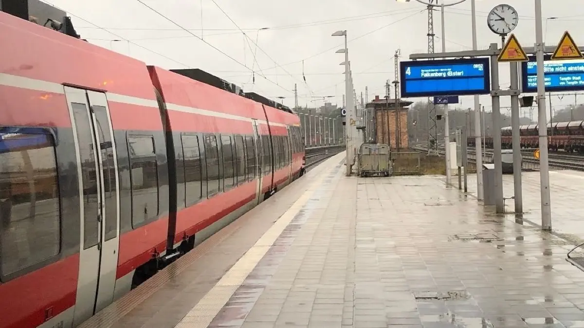 Blick auf Bahnsteig 4 auf dem Eberswalder Bahnhof.
