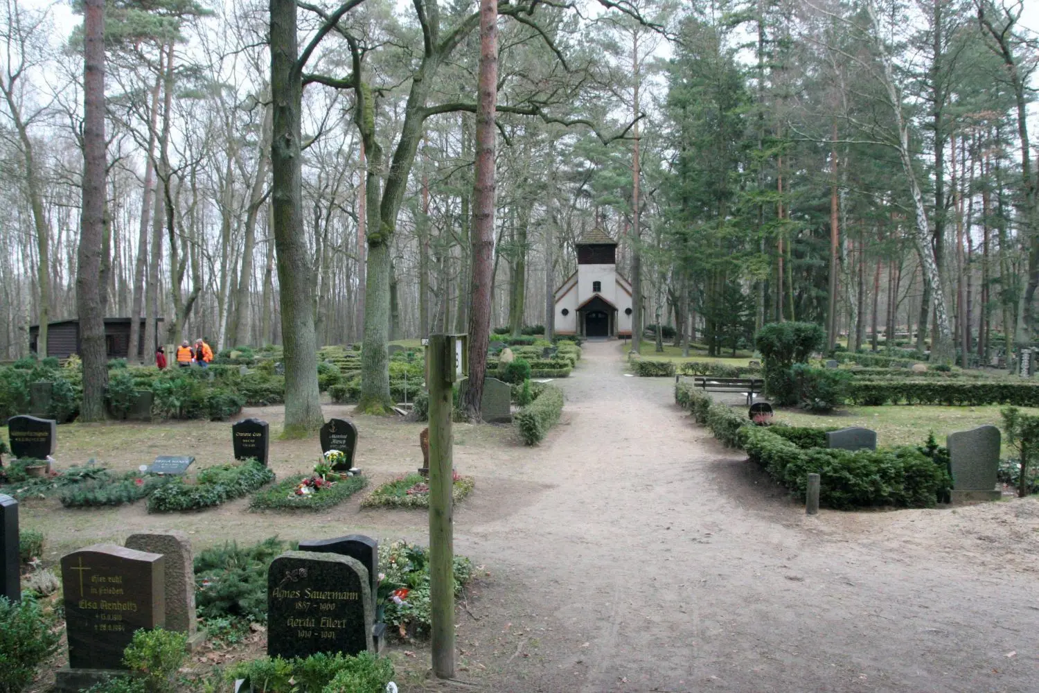 Der Waldfriedhof in Glienicke.