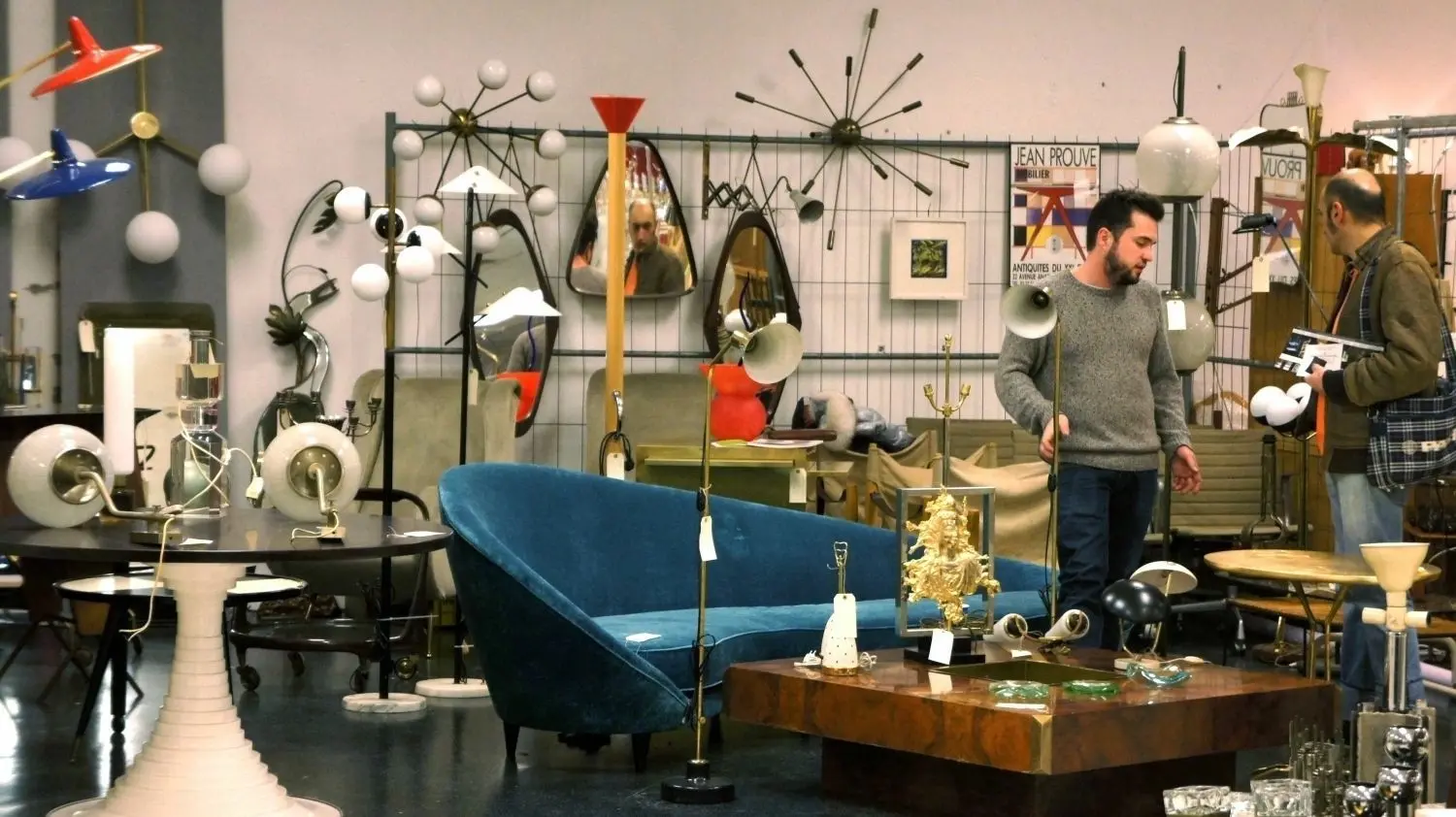Bei der Designbörse und Vintagemöbelmesse in Berlin kann man seltene Sammlerstücke ergattern.