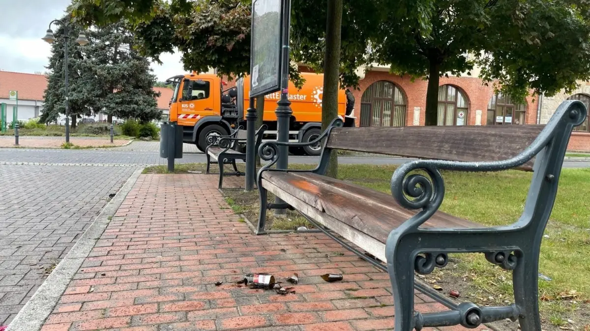 Dreck trotz vieler Mülleimer – der Bahnhof Bad Freienwalde ist ein Problembereich der Kurstadt
Bahnhof FRW