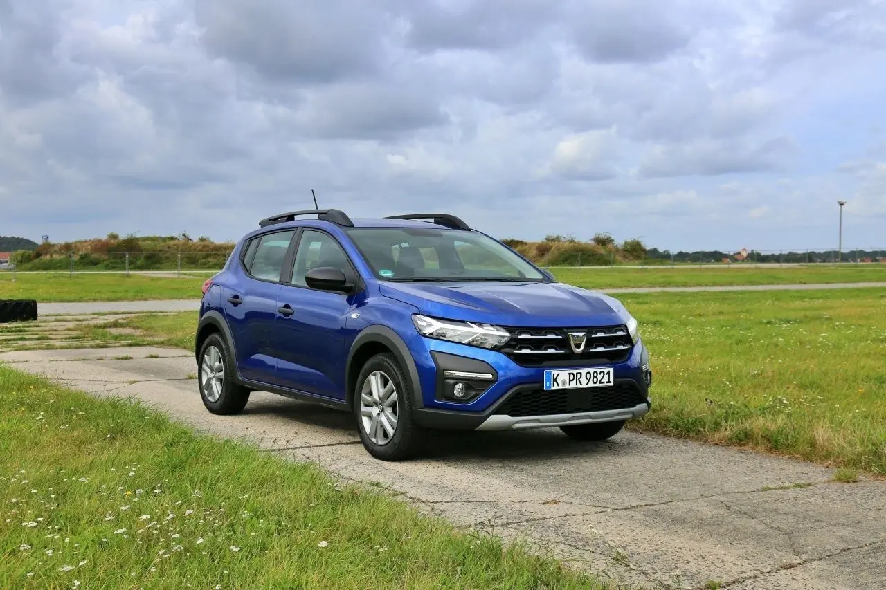 Capot moteur avant à peindre Dacia Sandero Stepway 2 2012-2020