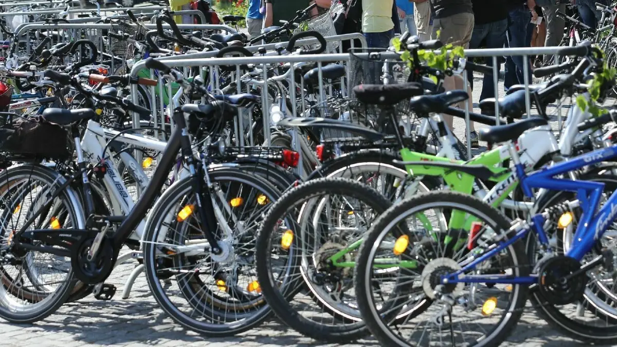 Fahrrad fahren bei Angermünde lohnt sich für Anwohner und Touristen gleichermaßen. Welche Strecken und Angebote es in der Region gibt.
Radlerfr?hling