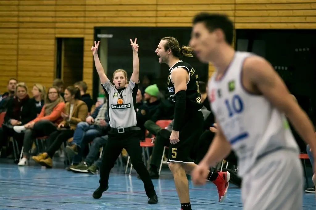 Emotionen: Robert Kulawick war Bernaus bester Scorer.
