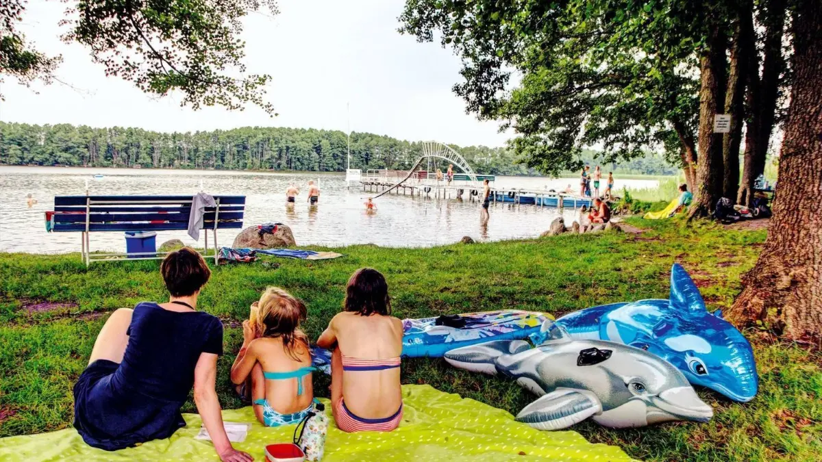 So sieht es im Sommer aus. Das Zühlsdorfer Strandbad ist besonders bei Familien beliebt.
Rahmersee im Mühlenbecker Land