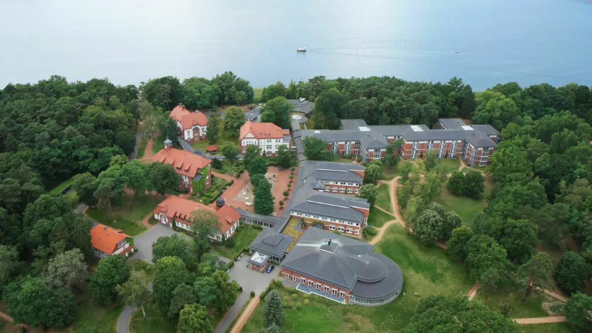 Die Rehaklinik Hohenelse in Rheinsberg.
Die Rehaklinik Hohenelse in Rheinsberg.