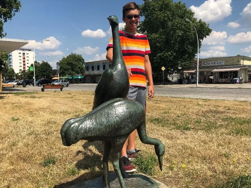 Für 8 Wochen zu Besuch: Odin Schieche (12) lebt mit seinen Eltern in Oklahoma, nutzt aber jede Gelegenheit, seine Verwandten in Eisenhüttenstadt wiederzusehen.